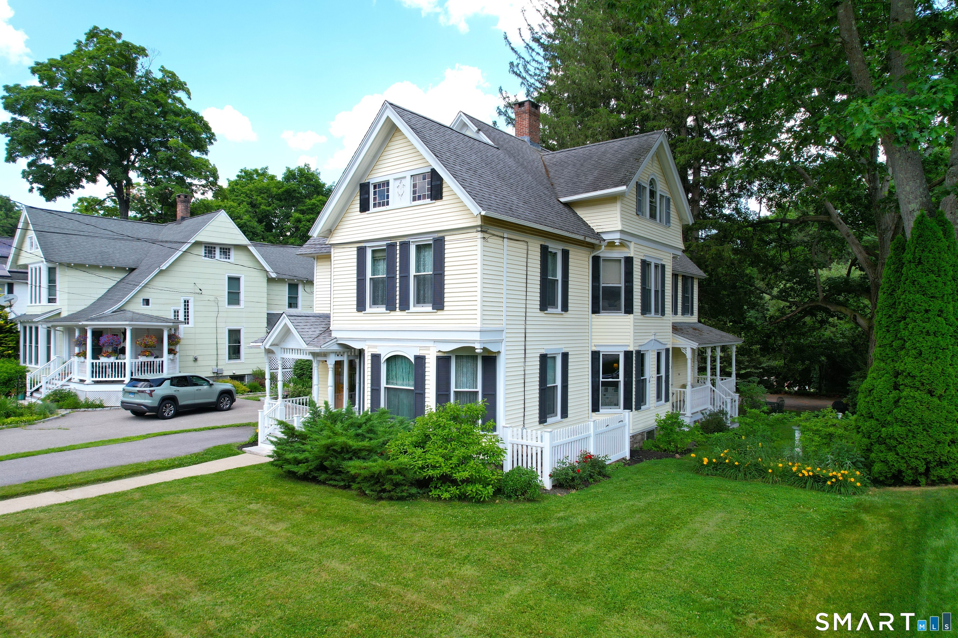70 Walnut Street Winchester, CT 06098 - Photo 1 of 8