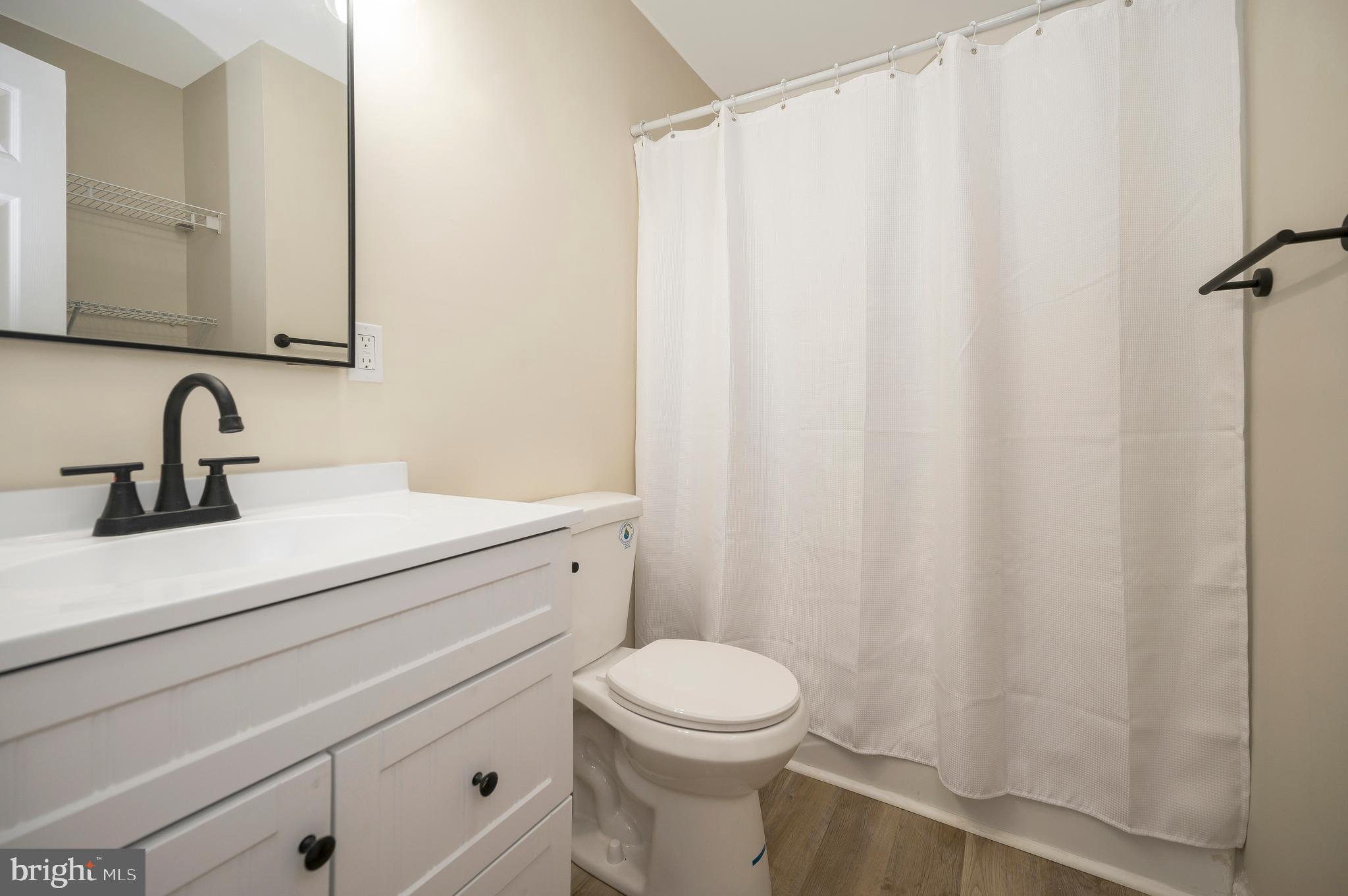 6700 Hickory Ridge Road Spotsylvania, VA 22551 - Photo 18 of 26 Full Bathroom