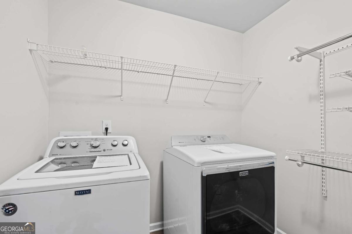 3619 Hawthorne Terrace Atlanta, GA 30337 - Photo 35 of 46