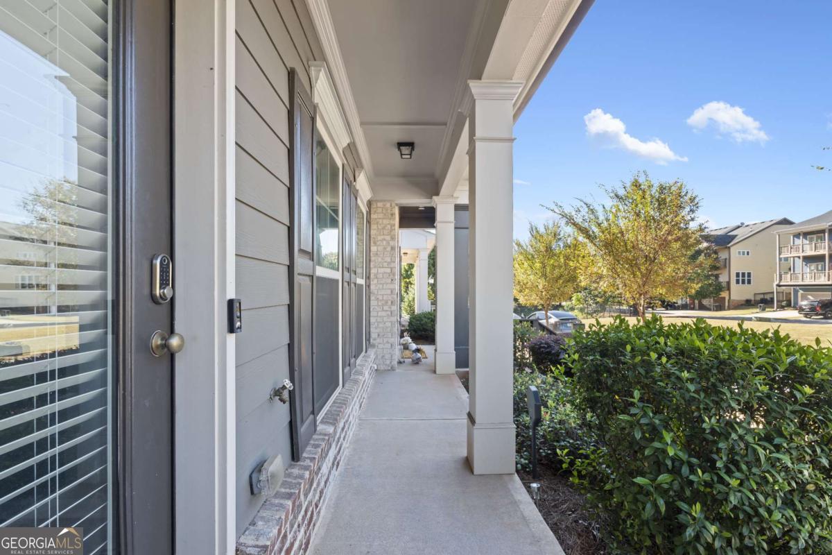 3619 Hawthorne Terrace Atlanta, GA 30337 - Photo 6 of 46