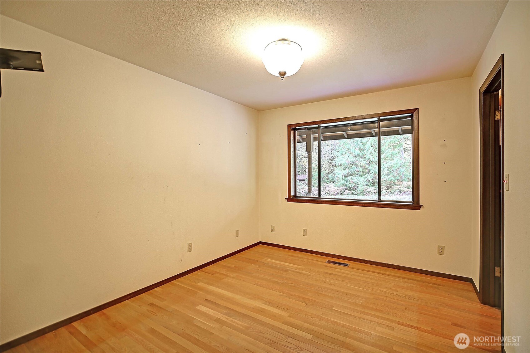 45249 North Brooks Road Concrete, WA 98237 - Photo 26 of 37