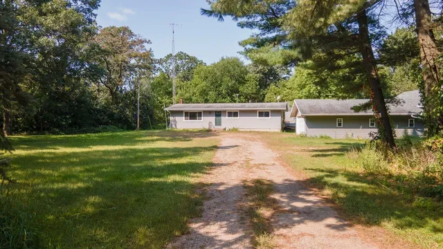 $360,000 | N3379 County Rd V, Hancock, WI 54943