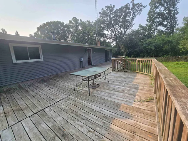 $360,000 | N3379 County Rd V, Hancock, WI 54943