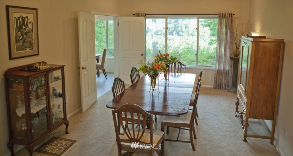 16823 Southeast 149th Street Renton, WA 98059 - Photo 13 of 25 Gallery Image 13