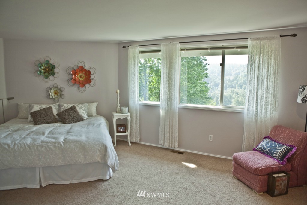 16823 Southeast 149th Street Renton, WA 98059 - Photo 17 of 25 Gallery Image 17