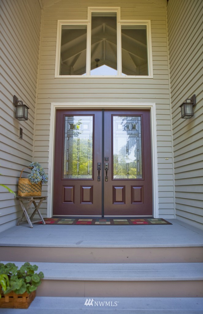 16823 Southeast 149th Street Renton, WA 98059 - Photo 3 of 25 Gallery Image 3