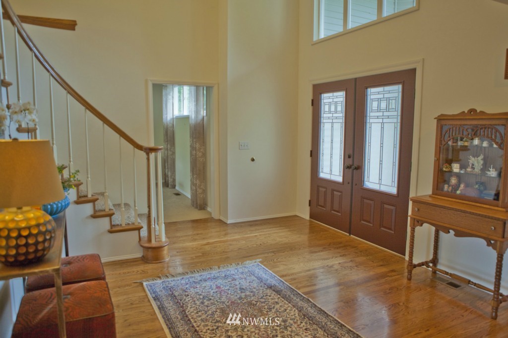 16823 Southeast 149th Street Renton, WA 98059 - Photo 5 of 25 Gallery Image 5