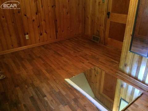 3167 North Belsay Road Flint, MI 48506 - Photo 29 of 33 20421909-28.JPG