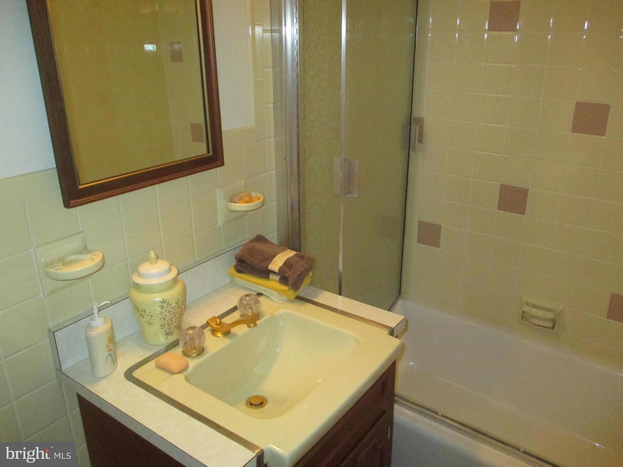 369 Brae Bourn Road Huntingdon Valley, PA 19006 - Photo 33 of 39 Gallery Image 33