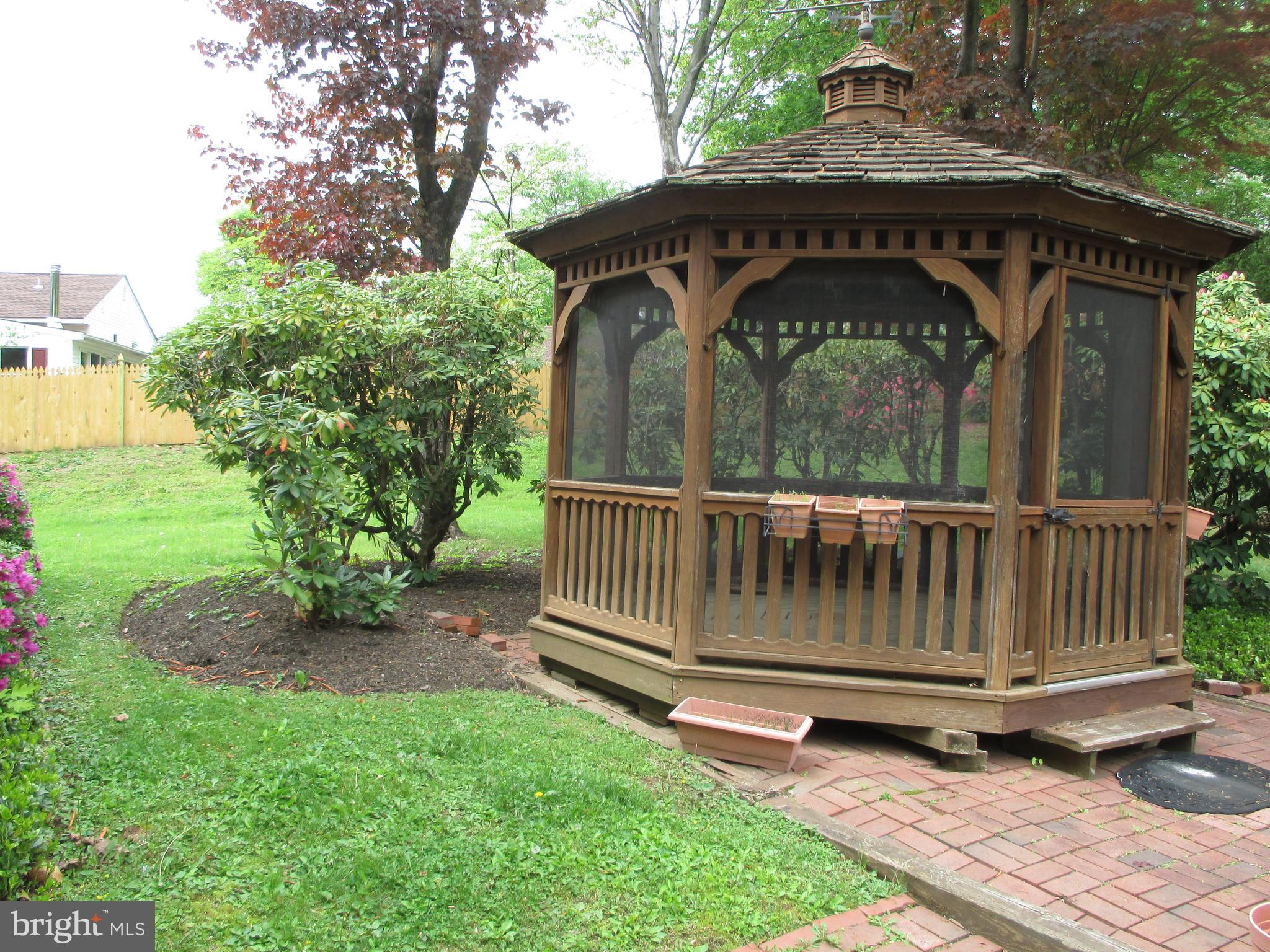 369 Brae Bourn Road Huntingdon Valley, PA 19006 - Photo 8 of 39 Gallery Image 8