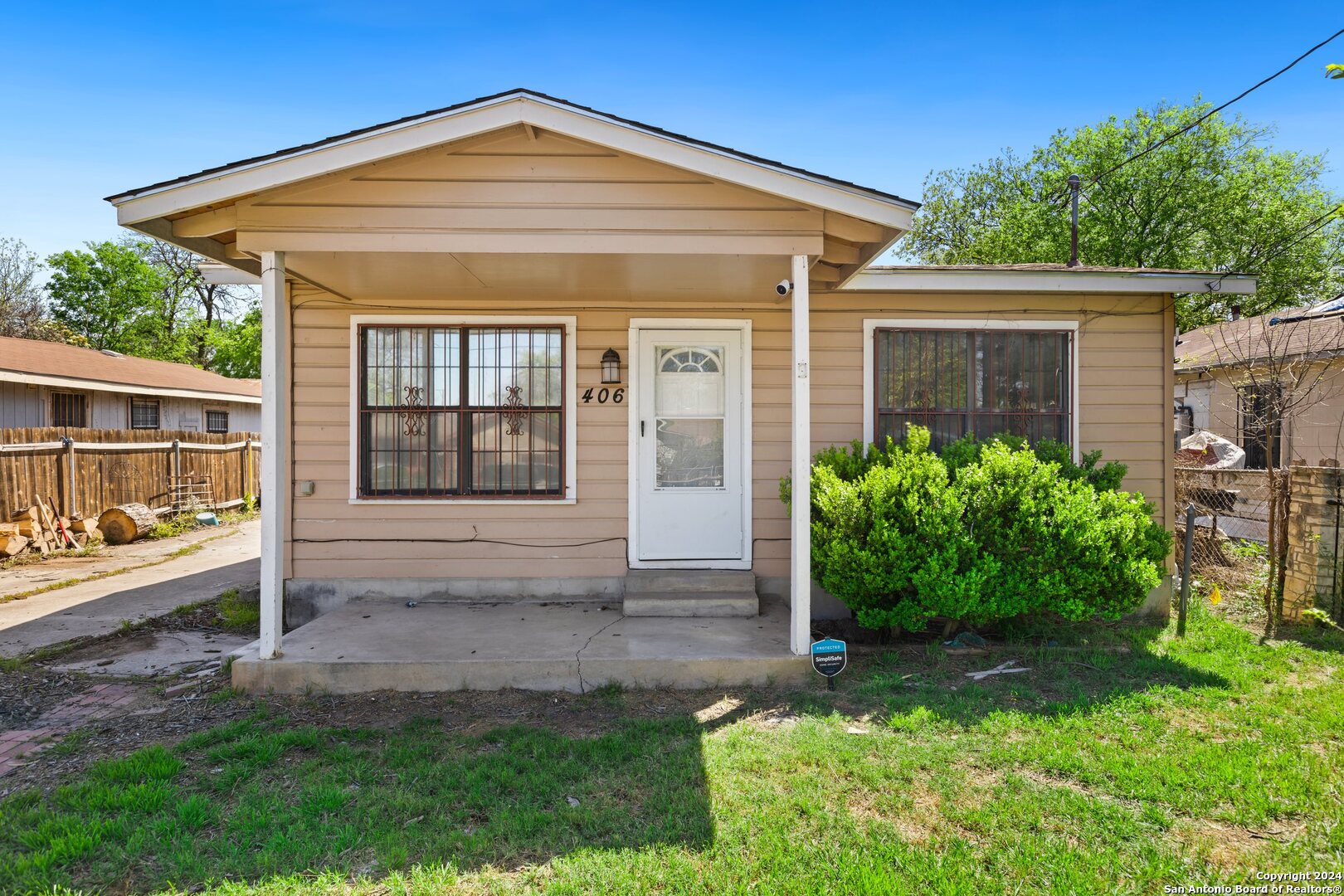 406 South San Gabriel Ave  