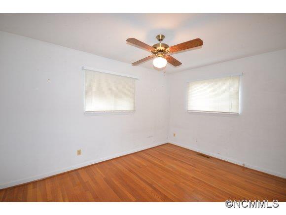 26 Daniel Ridge Road Candler, NC 28715 - Photo 11 of 21 Gallery Image 11