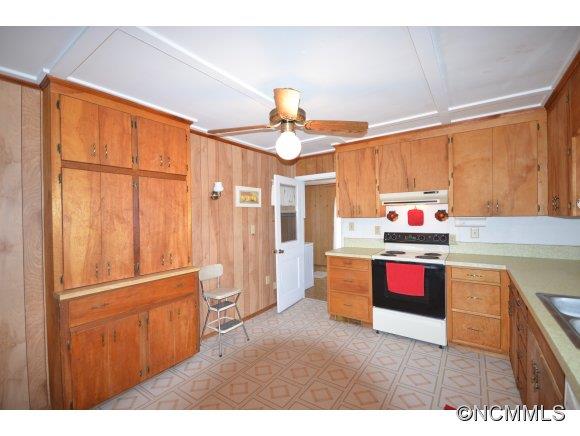 26 Daniel Ridge Road Candler, NC 28715 - Photo 8 of 21 Gallery Image 8