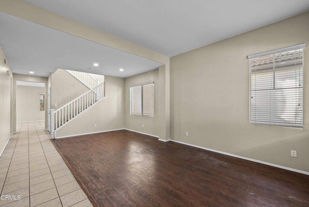 1930 Ribera Drive Oxnard, CA 93030 - Photo 4 of 41