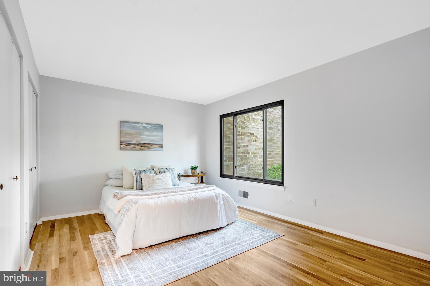 1412 Green Run Lane Reston, VA 20190 - Photo 25 of 48 Primary Bedroom (main level)