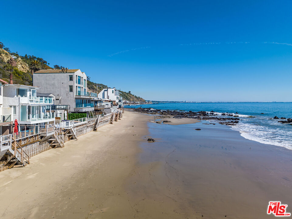 20828 Pacific Coast Highway Malibu, CA 90265 - Photo 22 of 23