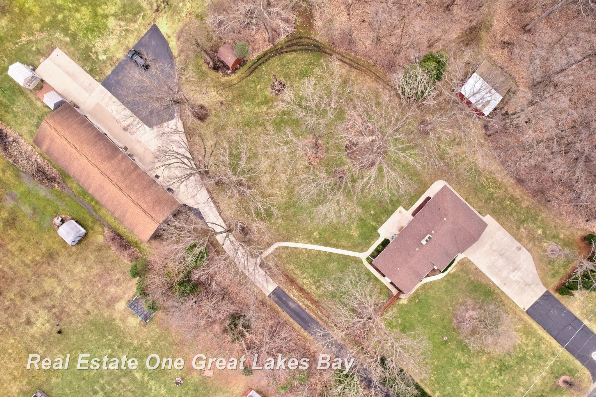 7205 Trinklein Road Saginaw, MI 48609 - Photo 67 of 81 50202618-b35fe1ae-2cf2-4aba-a364-7c423ada9225.JPG