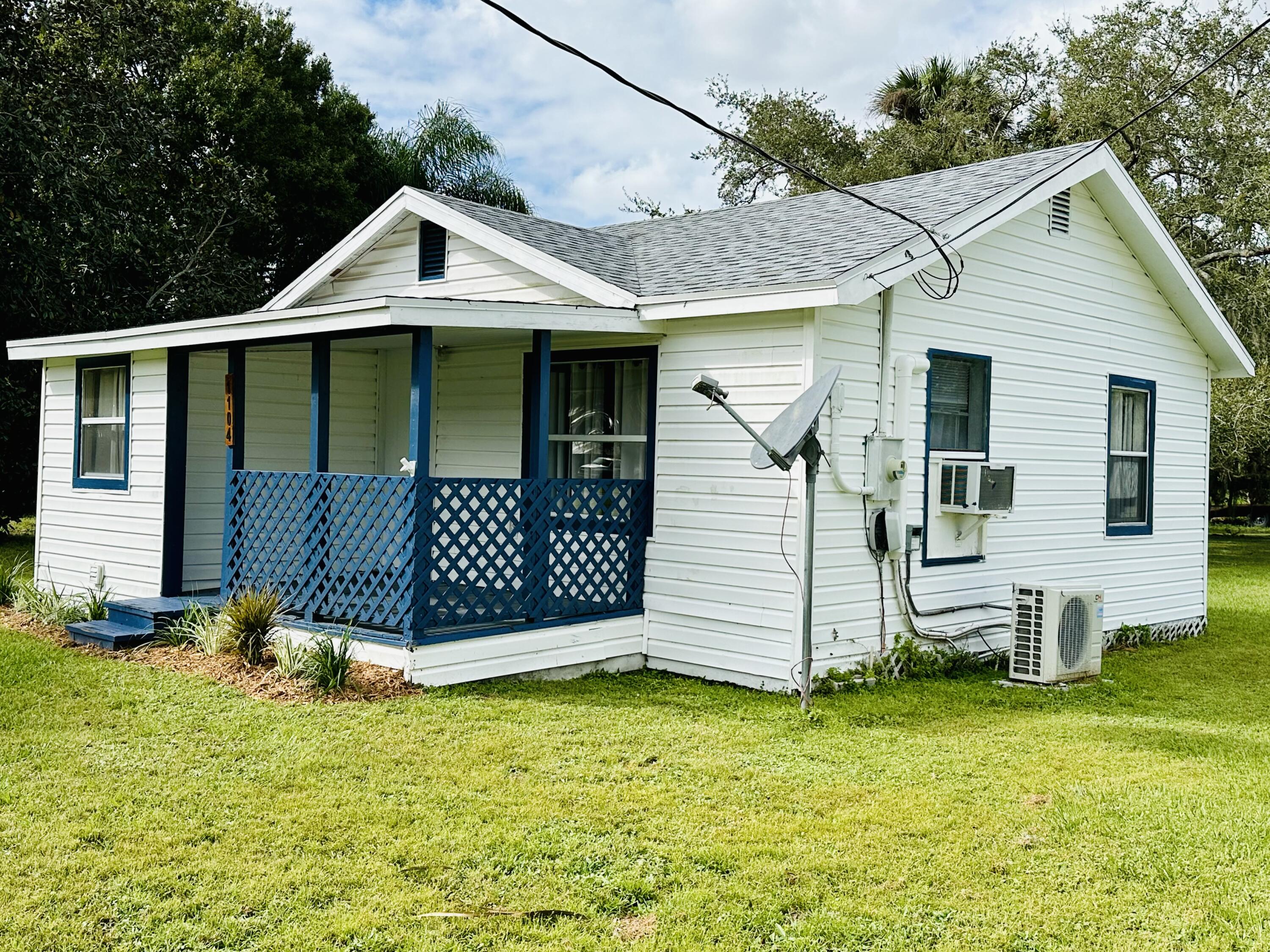 1104 Southwest 11th Street Okeechobee, FL 34974 - Photo 14 of 59 Front and Side mini split shown