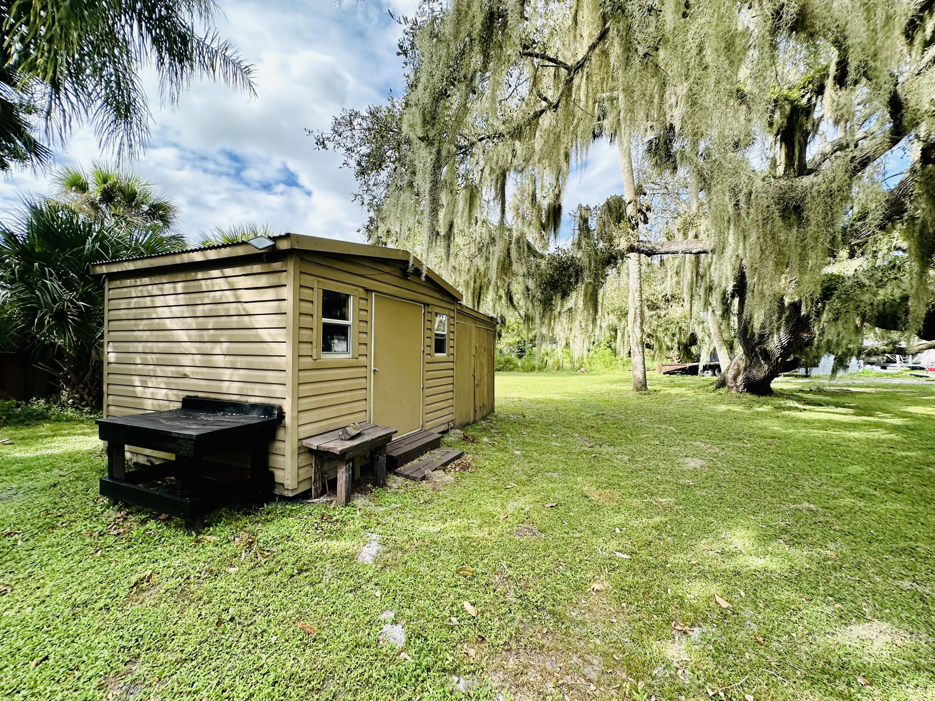 1104 Southwest 11th Street Okeechobee, FL 34974 - Photo 49 of 59 Shed 2 adjacent to first shed