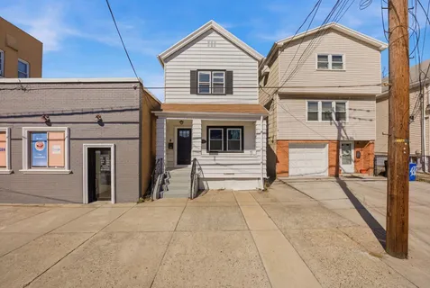 $549,000 | 139 West 51st Street, Bayonne, NJ 07002