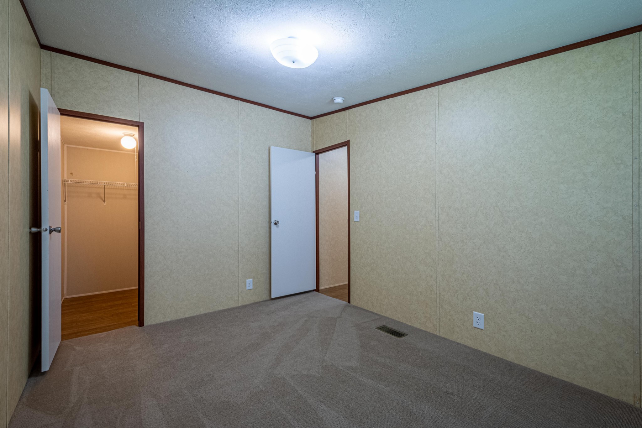 765 Crooked Hill Road Pulaski, TN 38478 - Photo 49 of 50 an empty room with closet area