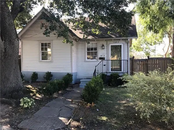 $1,950 | 1603 South Rendon Street, New Orleans, LA 70125