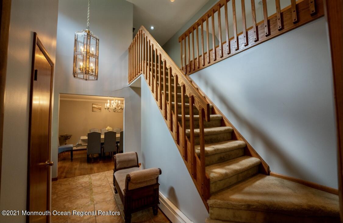 1706 Fanwood Street Oakhurst, NJ 07755 - Photo 15 of 26 Entry foyer
