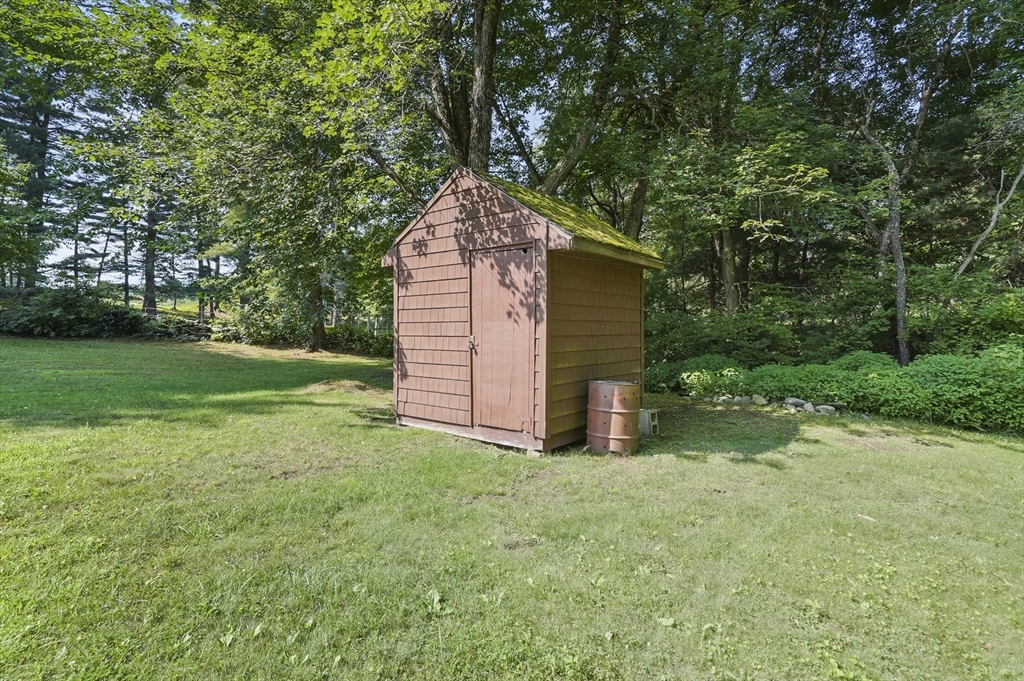 7 Cummings Road Tyngsboro, MA 01879 - Photo 33 of 39 Gallery Image 33