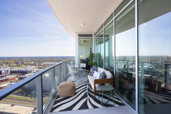 $997,000 | 110 Corcoran Street, Unit 2603, Durham, NC 27701