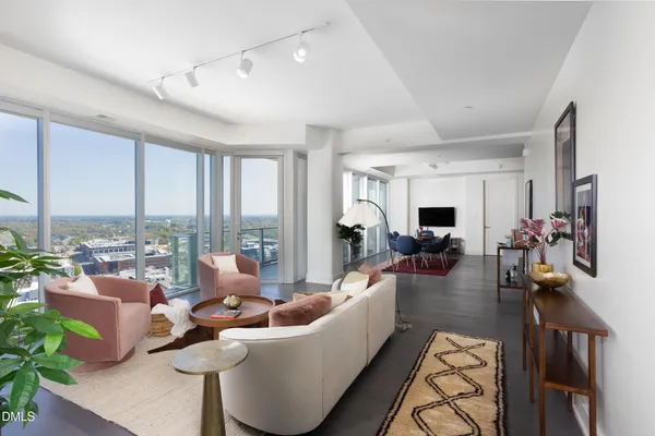 $997,000 | 110 Corcoran Street, Unit 2603, Durham, NC 27701