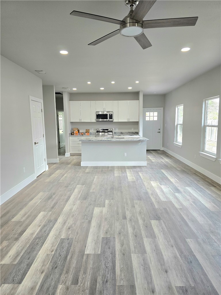 829 Utica Street Corpus Christi, TX 78418 - Photo 3 of 12