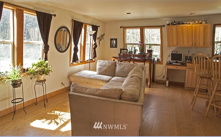 5395 Allison Road Bellingham, WA 98226 - Photo 2 of 13