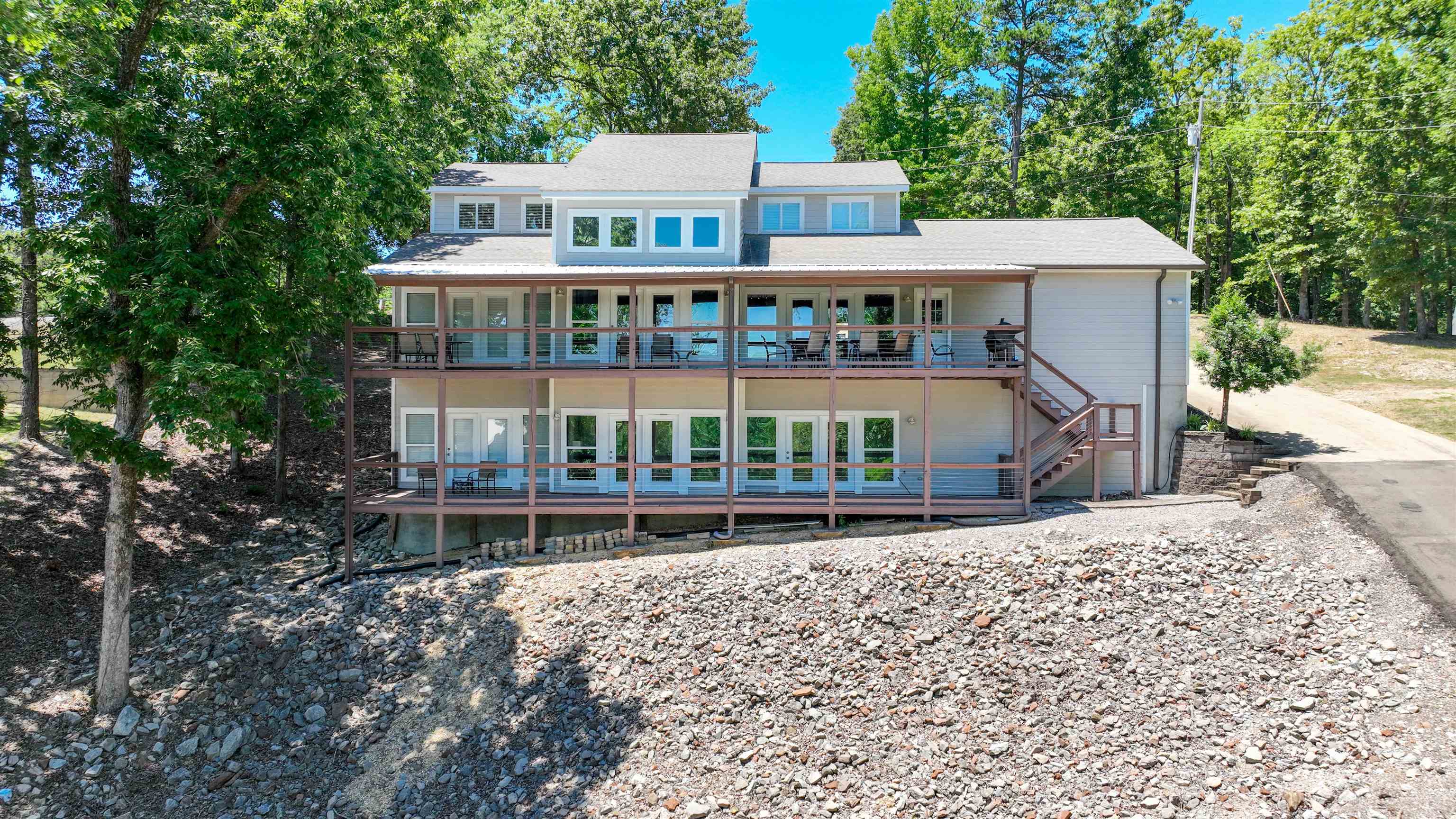 1085 Caney Hollow Road Counce, TN 38326 - Photo 35 of 39 front view of a house with a yard