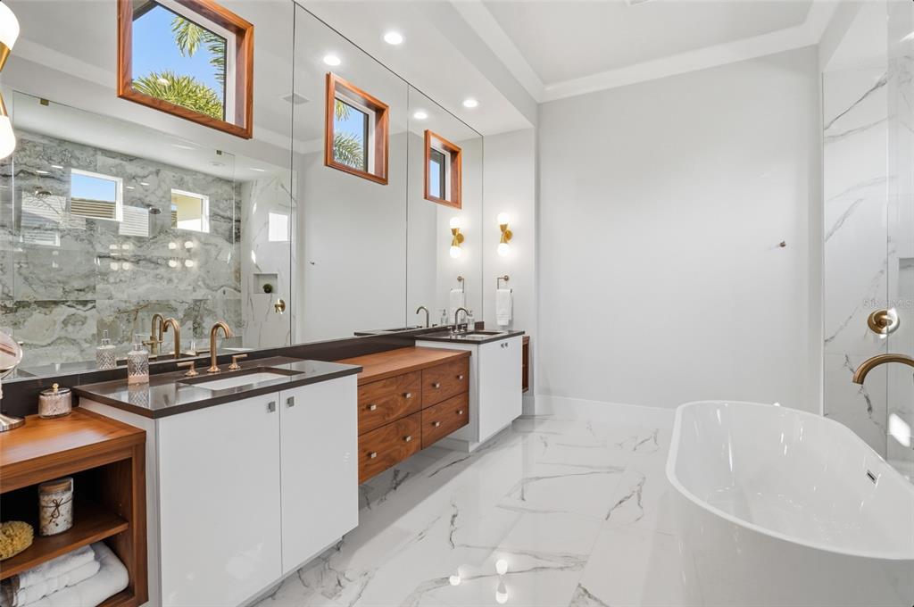 1815 Rio Vista Terrace Parrish, FL 34219 - Photo 43 of 88 Gallery Image 43