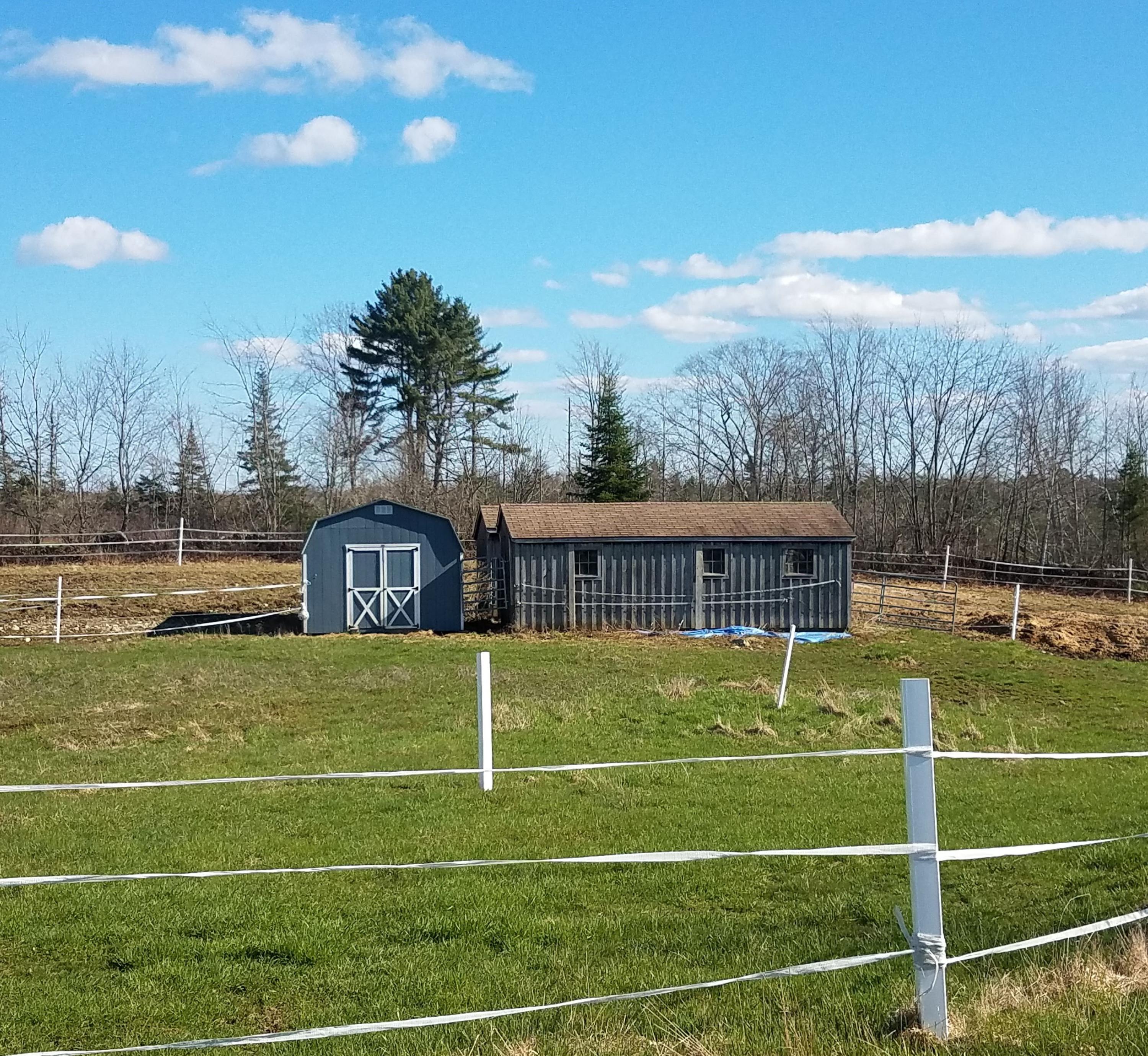 1215 Union Road Waldoboro, ME 04572 - Photo 8 of 24 shed and horse barn