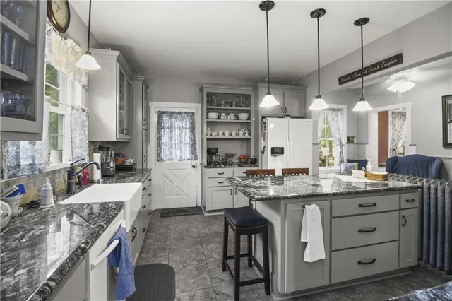 $875,000 | 508 Southeast 12th Street, Oak Grove, MO 64075