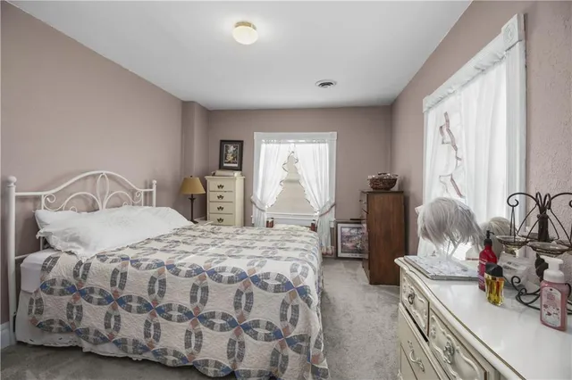 $875,000 | 508 Southeast 12th Street, Oak Grove, MO 64075