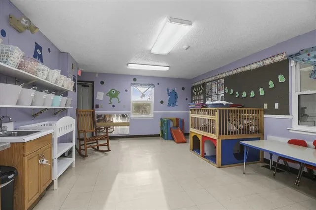 $875,000 | 508 Southeast 12th Street, Oak Grove, MO 64075