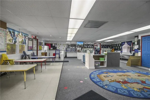 $875,000 | 508 Southeast 12th Street, Oak Grove, MO 64075