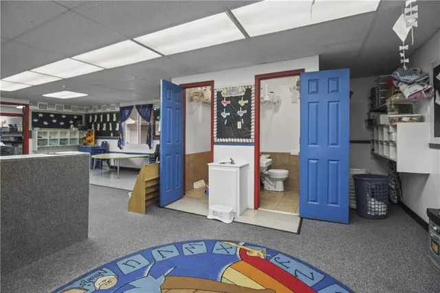 $875,000 | 508 Southeast 12th Street, Oak Grove, MO 64075