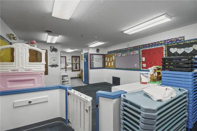 $875,000 | 508 Southeast 12th Street, Oak Grove, MO 64075