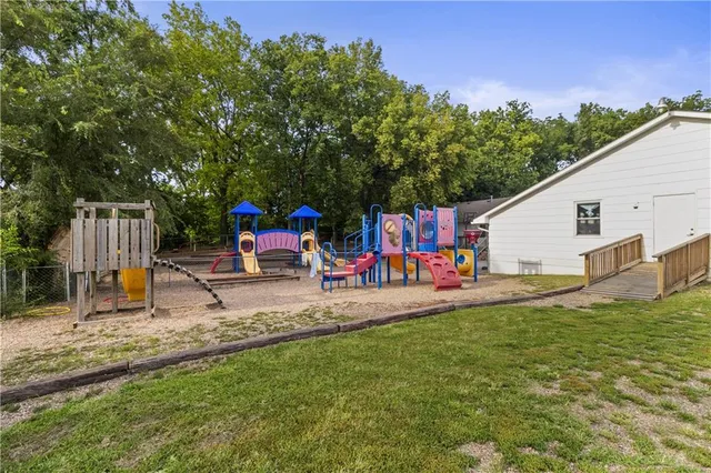 $875,000 | 508 Southeast 12th Street, Oak Grove, MO 64075