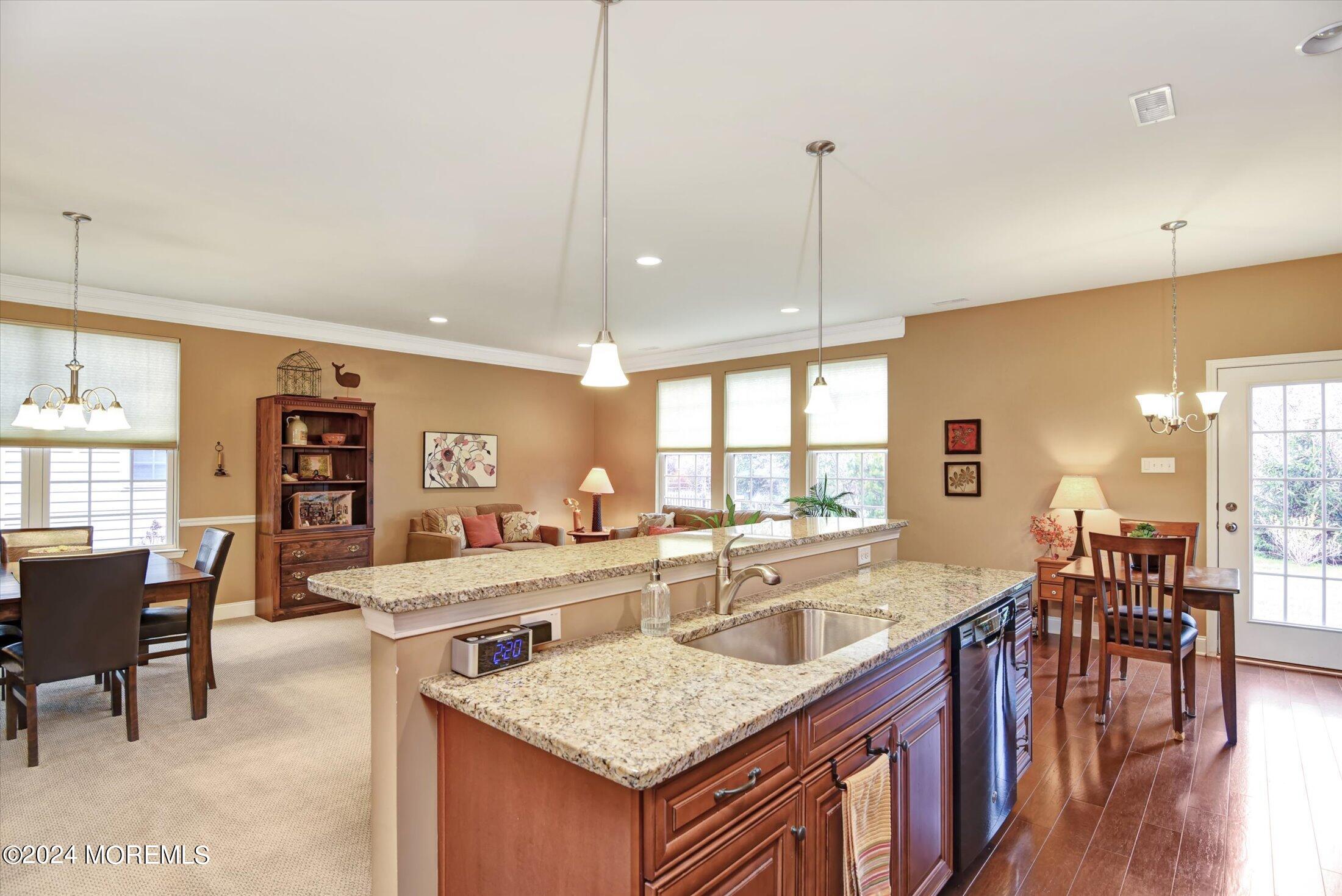 37 Mason Drive Jackson, NJ 08527 - Photo 24 of 60 24-Kitchen