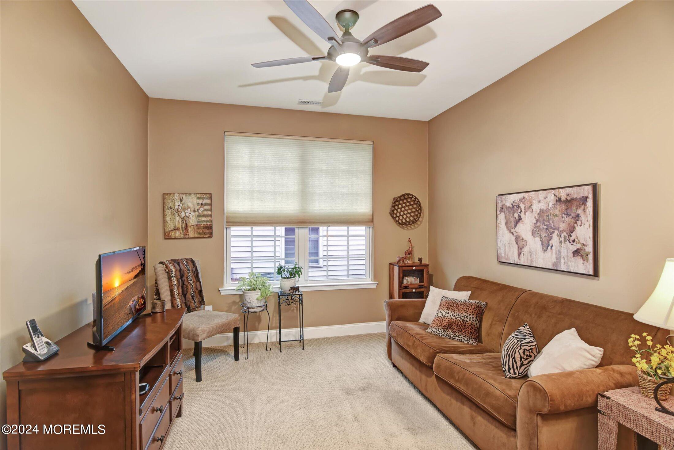 37 Mason Drive Jackson, NJ 08527 - Photo 9 of 60 09-Office