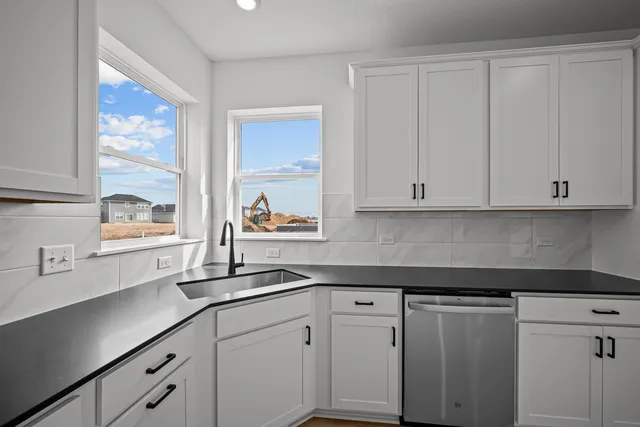 $644,110 | 1515 Philipp Way, Shakopee, MN 55379