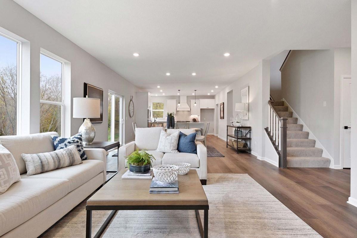 1515 Philipp Way Shakopee, MN 55379 - Photo 8 of 30