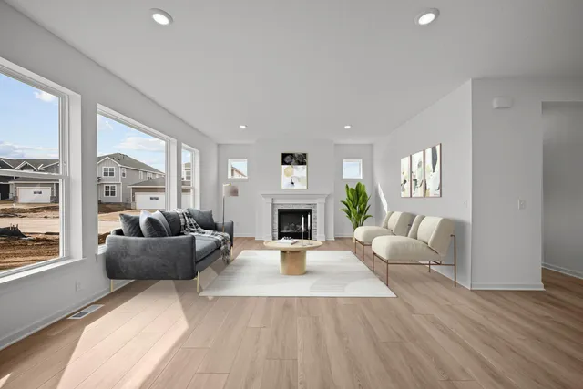 $644,110 | 1515 Philipp Way, Shakopee, MN 55379