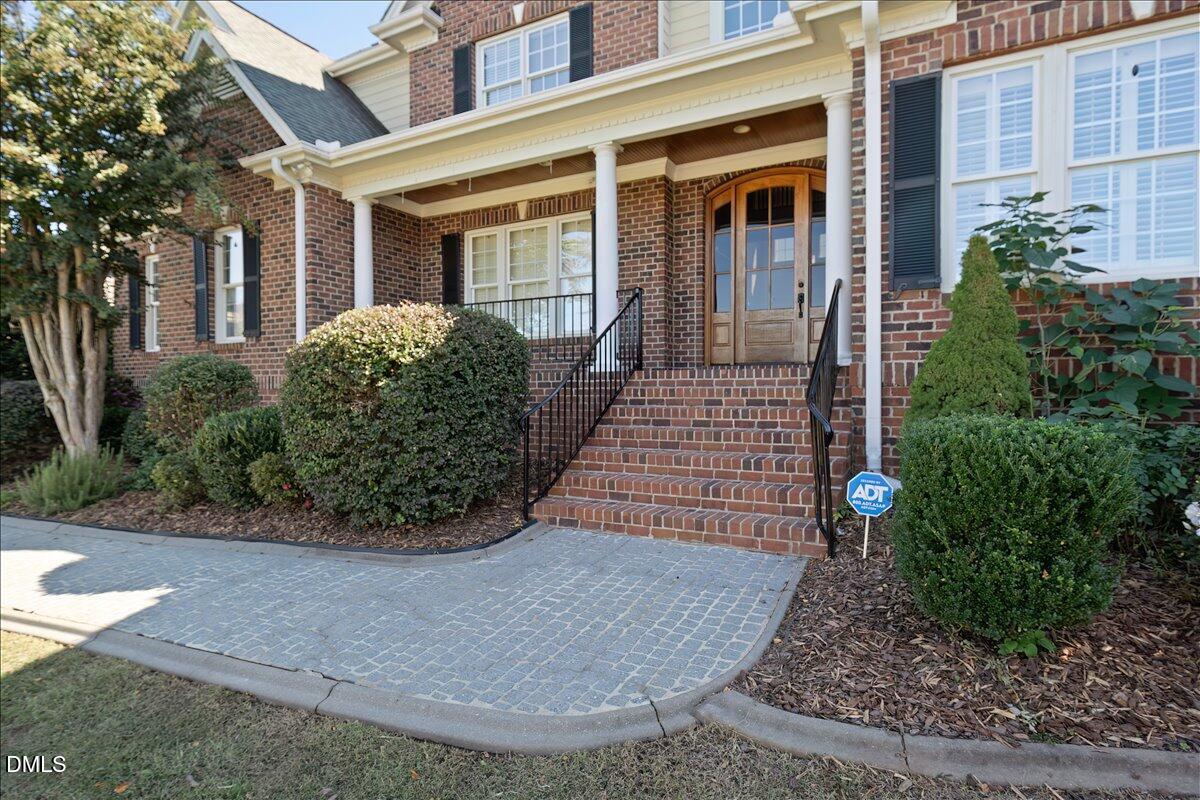 324 Waterville Street Raleigh, NC 27603 - Photo 5 of 82 55-bEXT_007