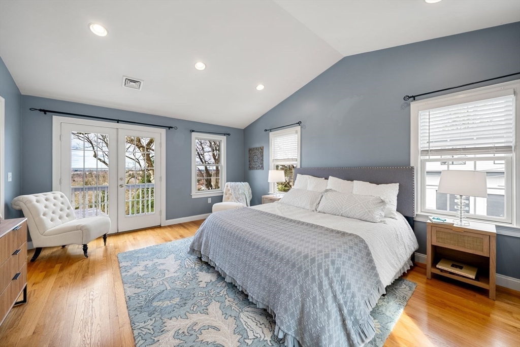 166 Hillcrest Road Needham, MA 02492 - Photo 23 of 41