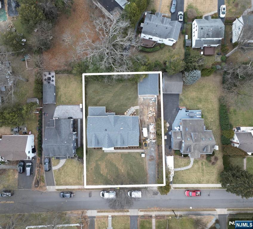 501 Sterling Place Ridgewood, NJ 07450 - Photo 6 of 8 an aerial view of a house with a yard